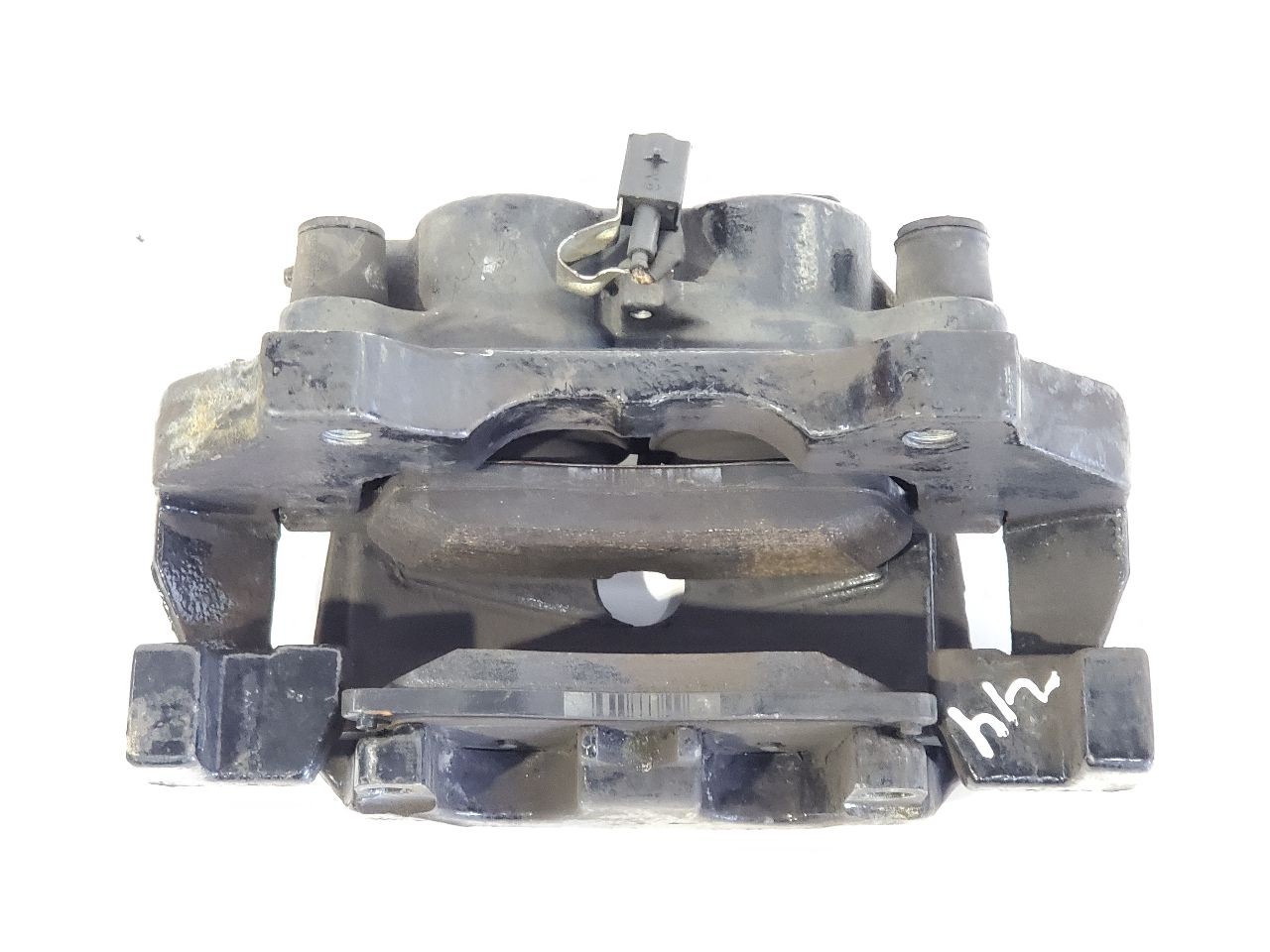 Maserati Levante 2017 Front Caliper with pads