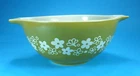 Pyrex  442 Spring Blossom White On Green 1.5 Quart Cinderella Bowl