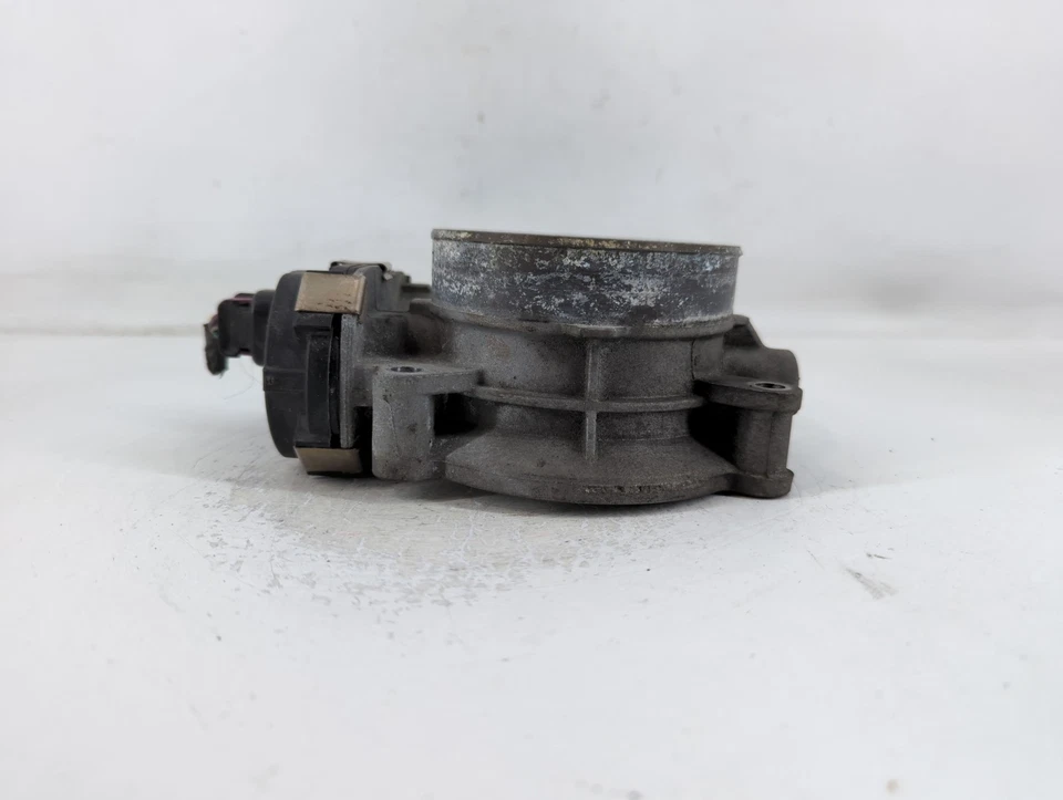 Cuerpo del acelerador GMC Yukon XL NDASZ Foto 3 de 4