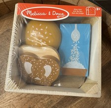 Melissa Doug Toddlers Bread Bun Pretzel Rice Play Set Wooden Food Groups Toy