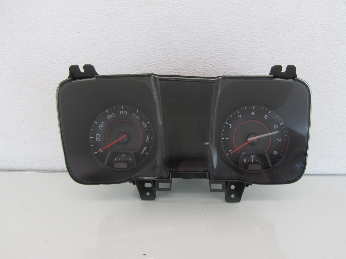 14 15 CHEVY CAMARO MPH KPH Speedometer Instrument Gauge Cluster 1
