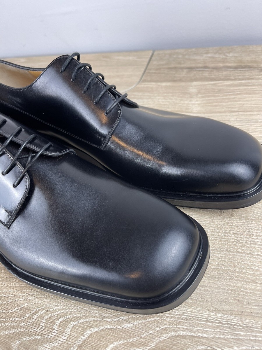Salvatore Ferragamo Men display picture 2