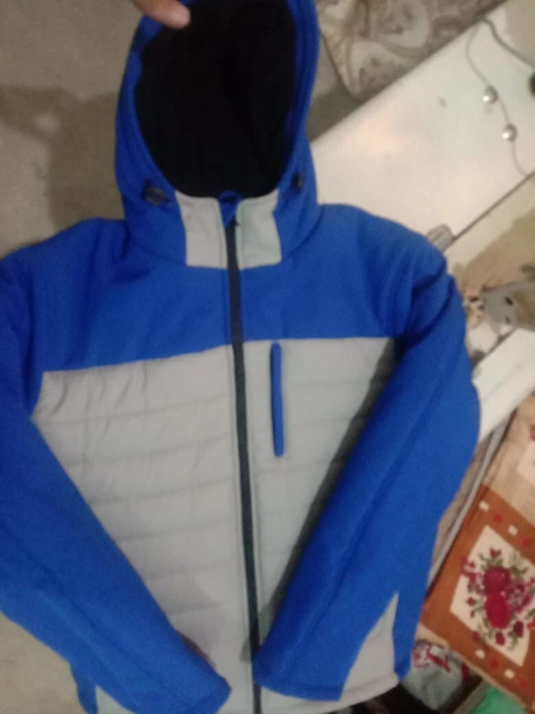 Men’s Lightweight Puffer Jacket with Hood Detachable