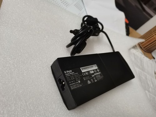 Do Gigabyte Aero 15XV8 215W 19.5V 10.5A G200W-U5V2A-A 100% Oryginalny zasilacz sieciowy - Zdjęcie 5 z 6