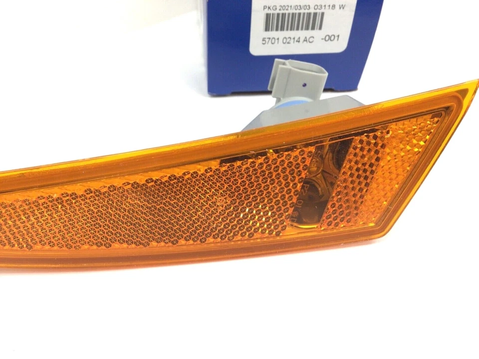 Jeep Liberty 2010-2012 pasajero derecho ámbar lámpara marcadora lateral nuevo OEM 5700214AC Foto 2 de 4