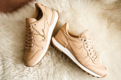 nike premium leather