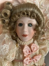 Vintage Franklin Mint Madame Marguerite Heirloom Porcelain Victorian Doll NOS