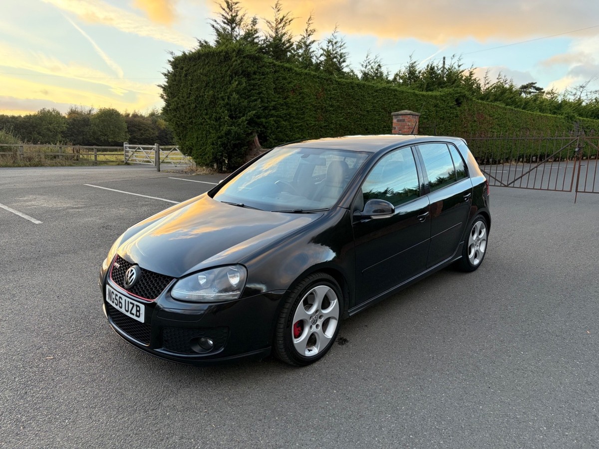 Volkswagen VW Golf GTI MK5