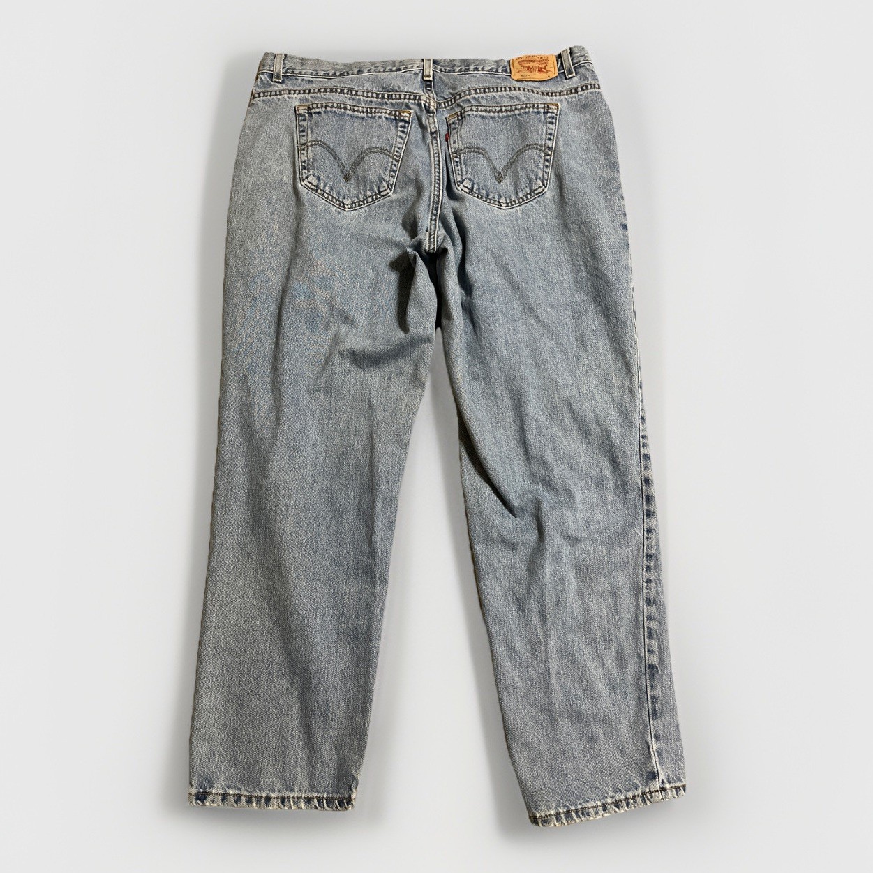 Levis 550 Jeans Womens 20 M Blue Vintage Classic Relaxed Tapered Fade Fray 40x29