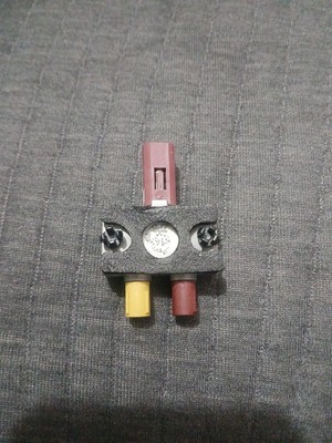 2014 Mercedes BENZ CLA 250 ANTENNA AMPLIFIER
