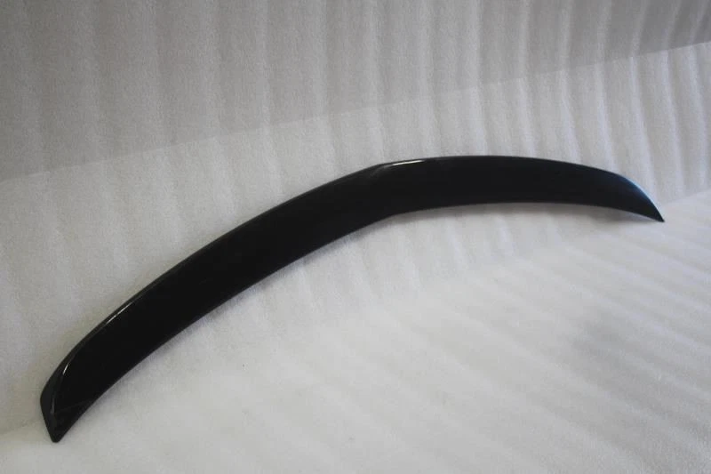 2020 CADILLAC CT5 REAR TRUNK SPOILER WING BLACK RAVEN GBA - Imagem 2 de 4