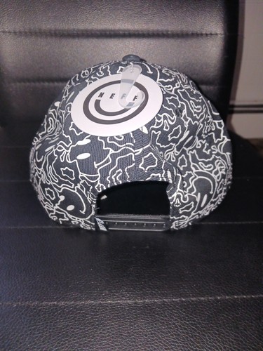 Neff Company Unisex Snapback Hat Black/White Smile Adjustable New - Picture 3 of 4