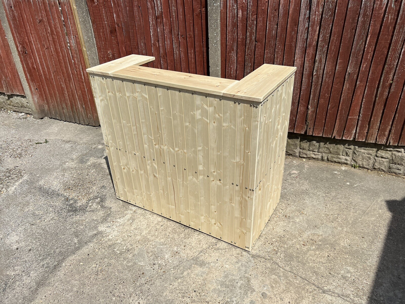 Picture 2 of 4