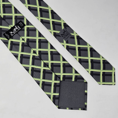 HERMES PARIS SILK TIE GRAY BLACK GREEN WINDOWPANE PLAID SHADOW 3D 3" X 60" - Picture 2 of 2