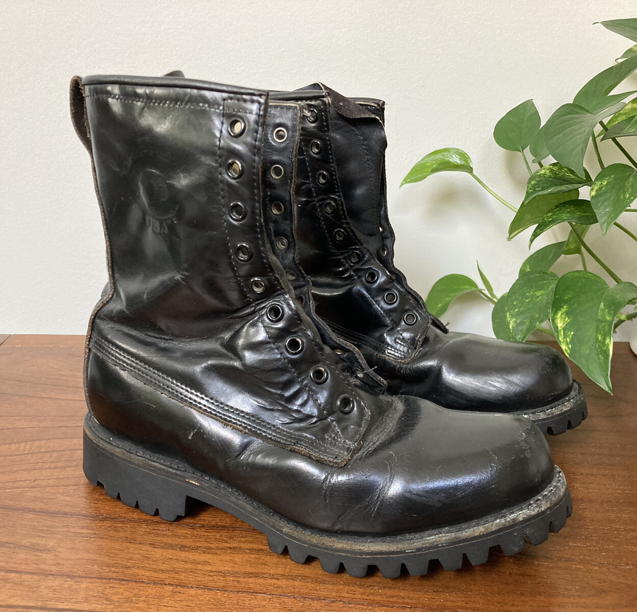 Chippewa Boots Size Womens 6 1/2 B Black Made USA Lace Up Vibram 17759 No Laces