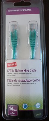 Staples CAT5e Networking Cable 14 Ft., Model #21925, Green NEW / Factory Sealed