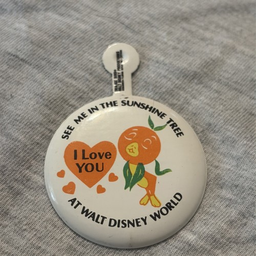 Vintage 1970s Orange Bird Walt Disney World Sunshine Tree Fold Back Button Pin