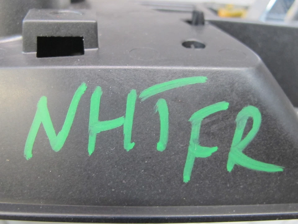 Hummer H2 2008-2009 manija interior puerta delantera derecha Foto 2 de 4