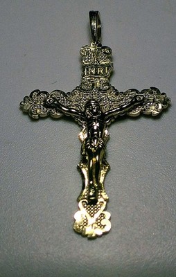 Brand new, Never worn. Solid 10K Gold Diamond-Cut Pardon Crucifix Pendant 1.5  