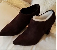 Women’s Marc Fisher Brown Suede Ankle Boots On Trend 8.5