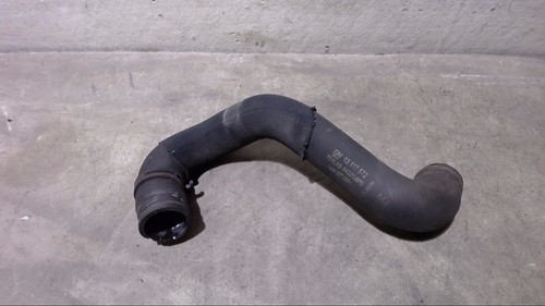 Kühlerschlauch Wasser Schlauch 13117572 Opel Astra GTC 1.9 Cdti DPF Bj 2007 H