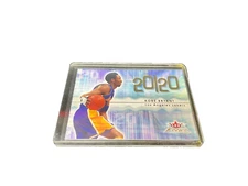 1999-00 Fleer Focus 20/20 Kobe Bryant #228! Los Angeles Lakers HOF RIP