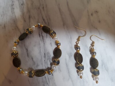 Beautiful Handmade Bracelet And Earring Set Tree Of Life Leaves, Gold And White