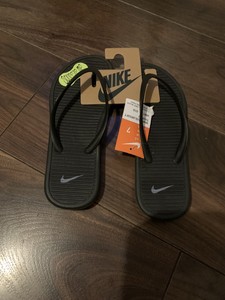 nike solarsoft flip flops womens uk