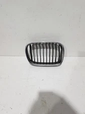 BMW 5 E39 Grille Grill Front Right 8159312 2000 30399354