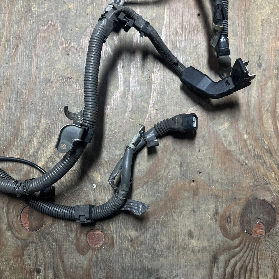 2008-2018 Toyota Tundra Sequoia 5,7 л V8 аккумулятор к жгуту проводов генератора - Изображение 4 из 4