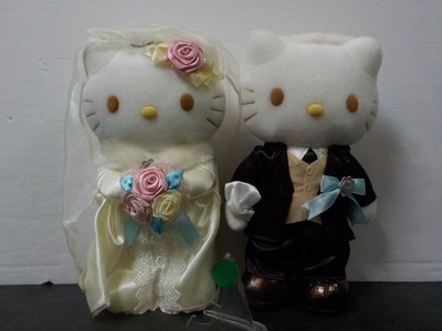 G034 Hello Kitty & Dear Daniel Wedding Dolls Sanrio Bridal Bouquet