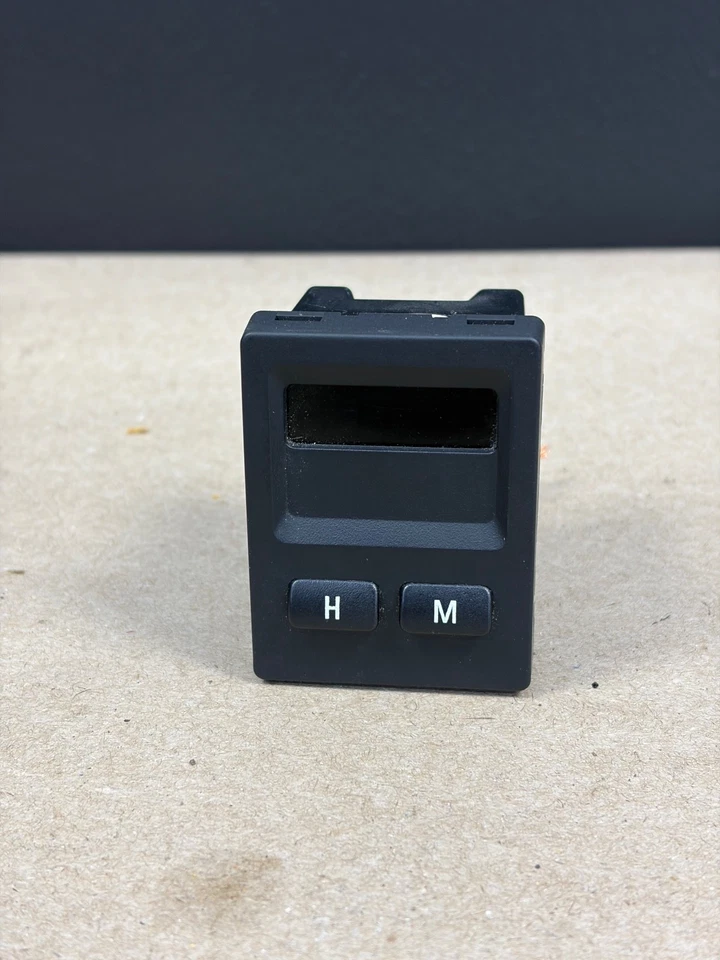 Ordenador pantalla reloj digital a bordo BMW Z3 E36 96-99 - 62138400780 Foto 2 de 4