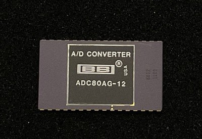 Burr-Brown ADC80AG-12 12 Bit Analog-to-Digital A/D Converter 15V DIP-32