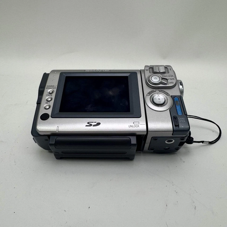 Sharp Digital Viewcam Digital Video Camcorder VL-NZ100 - Image 4 of 4