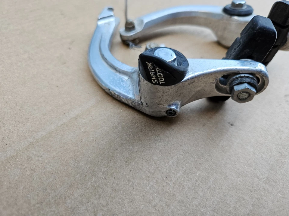 Bicicleta BMX de montaña Shimano Deore de colección freno trasero en U BR-MT61 plateada Japón Foto 4 de 4