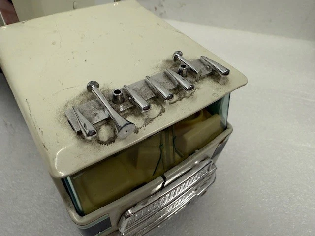 Vintage Nylint Alka-Seltzer Semi Truck & Trailer Metal Toy Rockford IL USA - Image 3 of 4