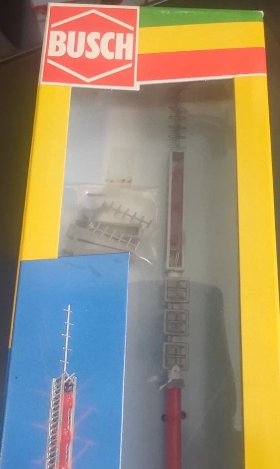 Busch 5965 Transmitter Tower Set HO Structure Scale Model RARE OUT OF PRODUCTION - Image 4 of 4