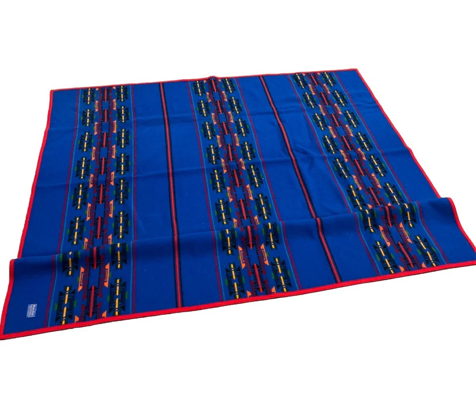 Vintage Wool Pendleton "Beaver State" Blanket ~ Southwest Indian Theme 63x77 - Image 2 of 4