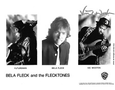 * VICTOR WOOTEN * signed 8x10 photo * FLECKTONES * WOOTEN BROTHERS * 13 * VICTOR WOOTEN * signed 8x10 photo * FLECKTONES * WOOTEN BROTHERS * 13