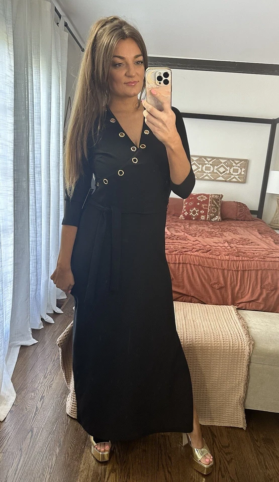 Nuevo con etiquetas Maxi Vestido Boston Talla Correcta Pequeña Negro Manga 3/4 Dorado Ojal Foto 2 de 4
