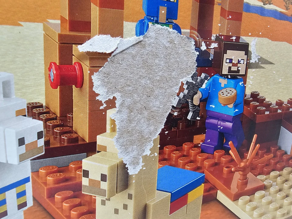 LEGO 21167 Minecraft: The Trading Post -  New & Sealed in Damaged Box - Image 3 of 4