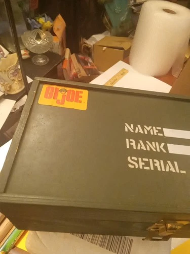 Vintage GI joe 1964figure/ foot locker Not From 1964  With Clothes  Pics (T/M1)