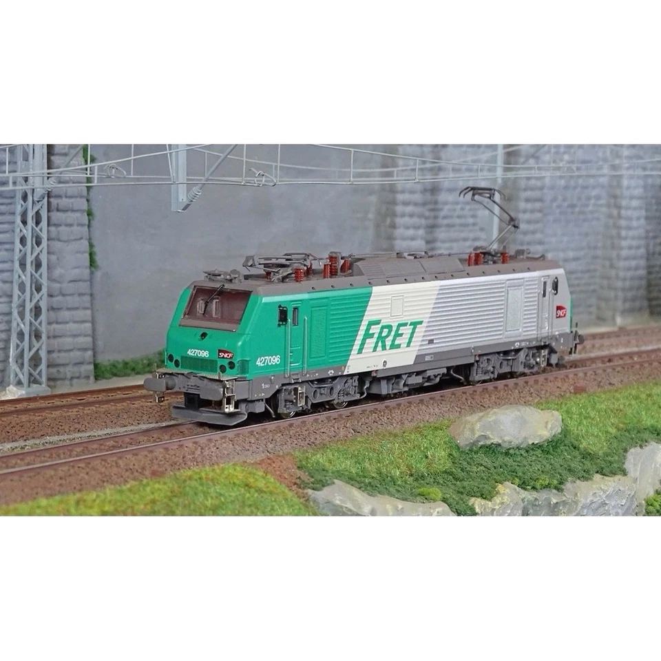 OSKAR Réf OS. 2701 LOCOMOTIVE ÉLECTRIQUE BB 427096 FRET SNCF NEUVE EN BOITE - Photo 2/4