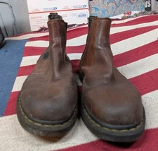 Dr. Martens Mens 2976 Crazy Horse Chelsea Boots Gaucho Brown Size 13 US 47 EU B1