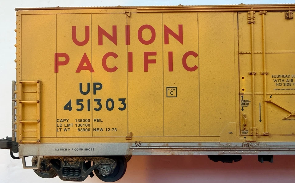 "0" Gauge Union Pac Dbl Door Box Car-Weathered-Atlas/Zane - Image 4 of 4