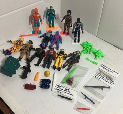 Gi joe hasbro 80s-90s lot of 10 and 2 with broken bands w/ lot of accessories r