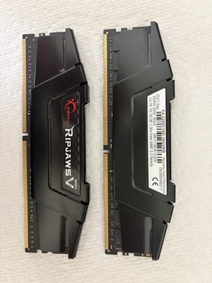 G.Skill PC RAM kit Ripjaws V F4-3200C16D-16GVKB 16 GB 2 x 8 GB DDR4 RAM 3200 MHz