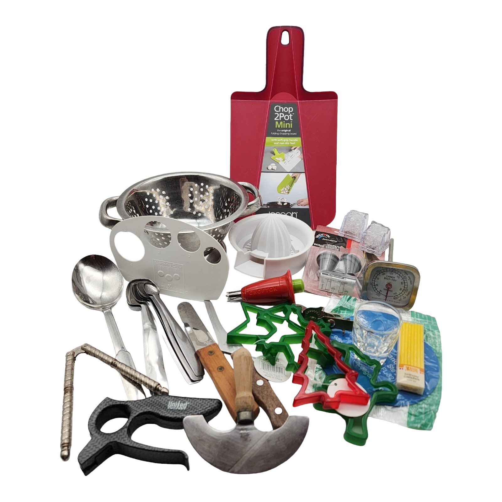 KITCHEN Junk Drawer Lot of 29 Vintage GADGETS Spoons, Knives, Cookie Cutters