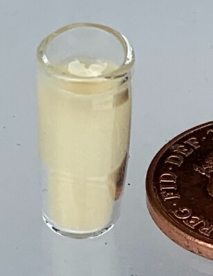 Puppenhaus gewürzter Rum Punsch Handarbeit im Glas Maßstab 1:12 Getränk CT13 tumdee
