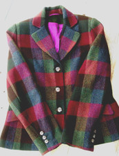 Ladies Magee Tweed Jacket Fits 10 Label 12- Rich Deep Shades Herringbone Pattern